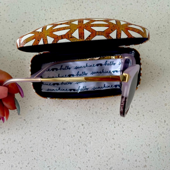 Stella & Dot Sunglasses - Picture 4 of 5